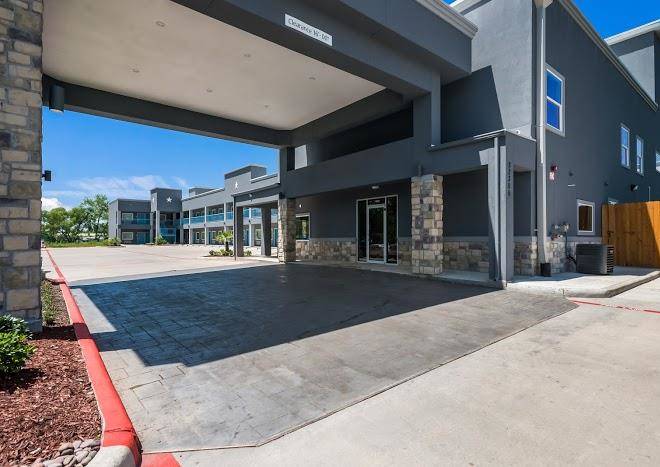 Americas best value inn & suites porter north houston