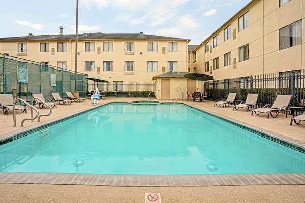 La quinta inn & suites by wyndham houston north spring