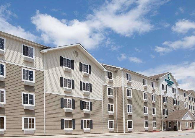 Woodspring suites conroe