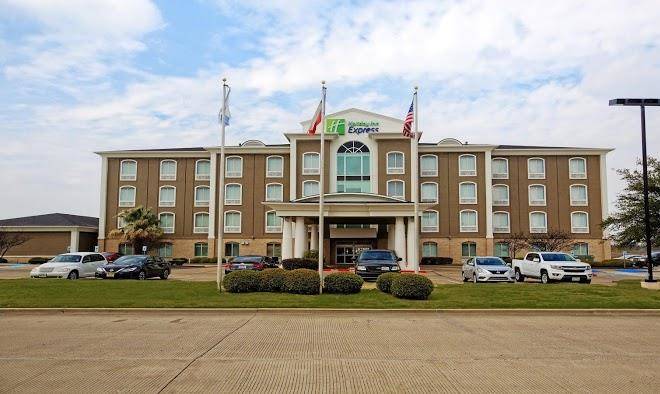 Holiday inn express & suites corsicana i 45