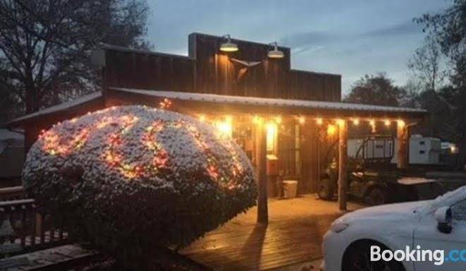Whispering creek lodging & rv resort