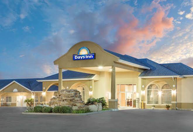 Days inn by wyndham robstown