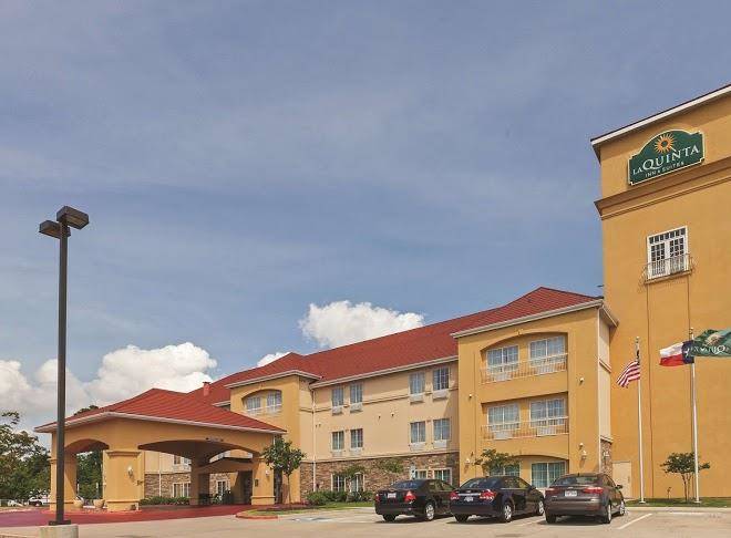 La quinta inn & suites by wyndham bridge city