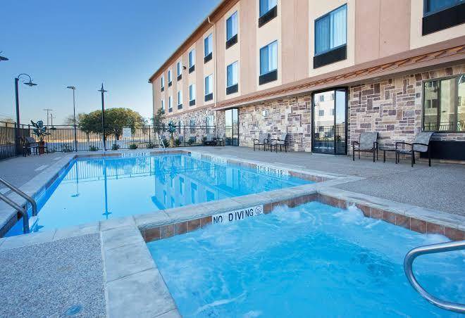 Red lion inn & suites mineral wells
