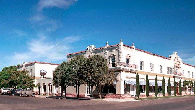 The hotel paisano