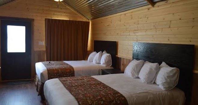 Lone star lodge
