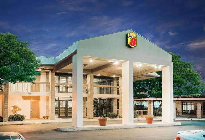 Super 8 by wyndham sonora
