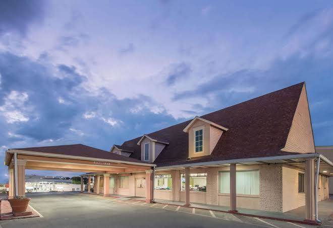 Days inn by wyndham fort worth west