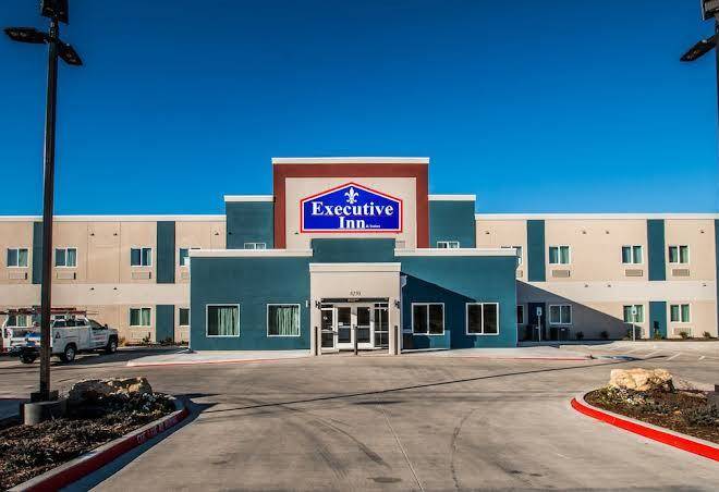 Executive Inn Fort Worth Image