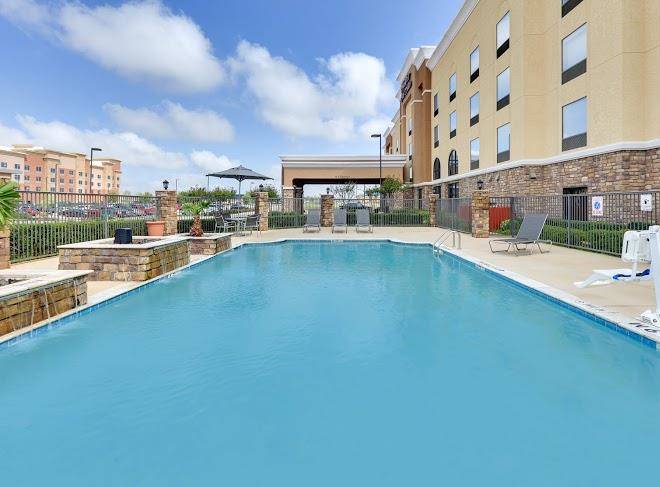 Hampton inn & suites dallas arlington south