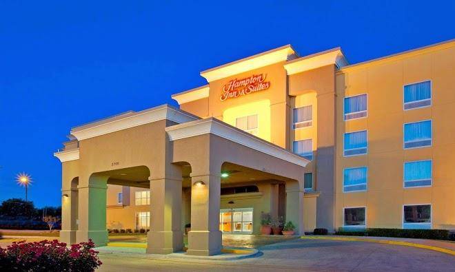 Hampton inn & suites fort worth west i 30