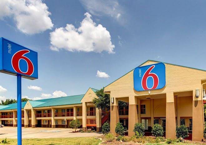 Motel 6 Arlington Tx Image
