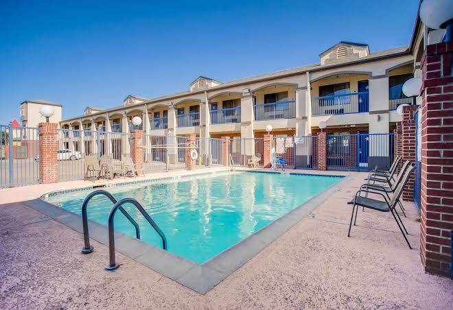 Ranger Inn & Suites Image