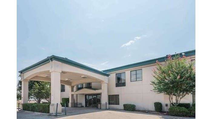 Super 8 by wyndham fort worth south