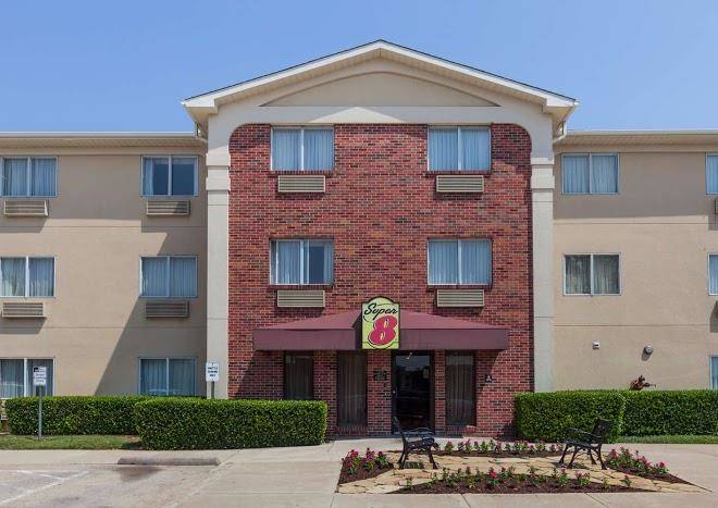 Super 8 by wyndham grapevine dfw airport northwest