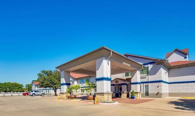 Surestay plus hotel by best western benbrook ft worth