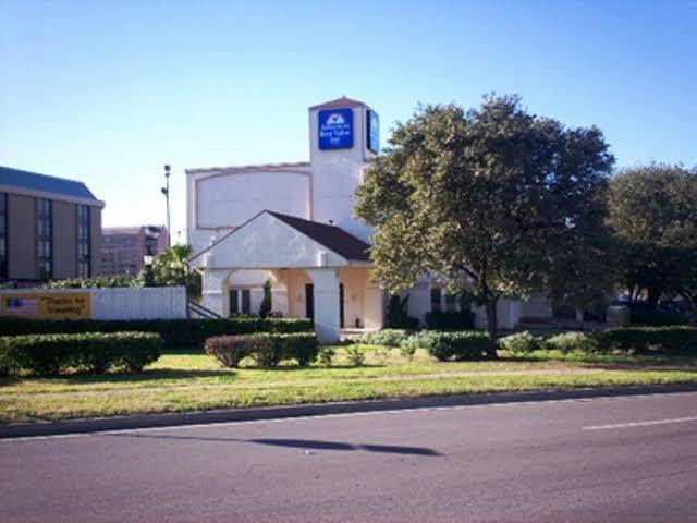 Americas best value inn austin university