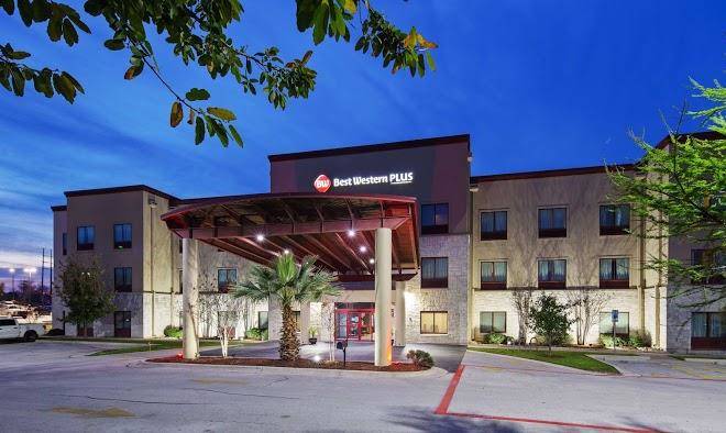 Best western plus austin airport inn & suites