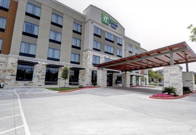 Holiday inn express & suites austin south