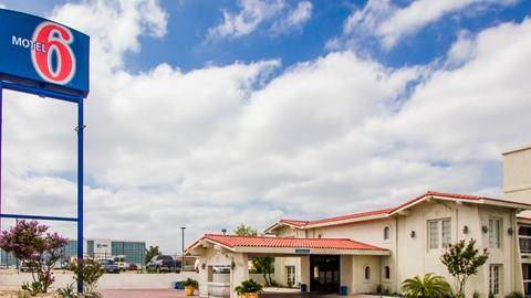 Motel 6 austin tx midtown