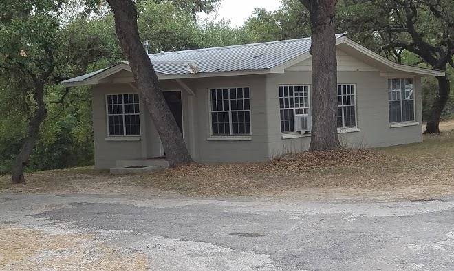 Riverbend on the frio cabin and rv park