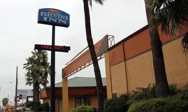 Del rio executive inn