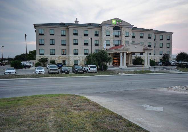 Holiday inn express & suites del rio