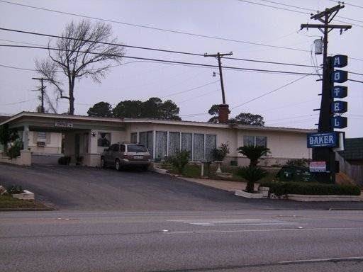 Baker motel