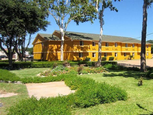 Americas best value inn brenham
