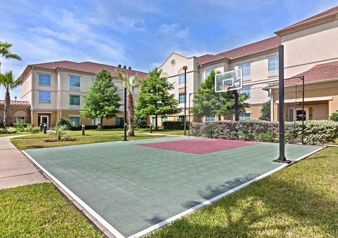 Homewood suites by hilton laredo at mall del norte