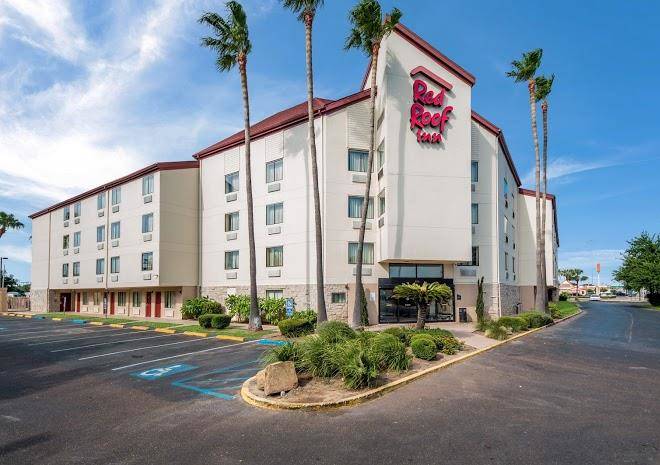 Red roof inn laredo