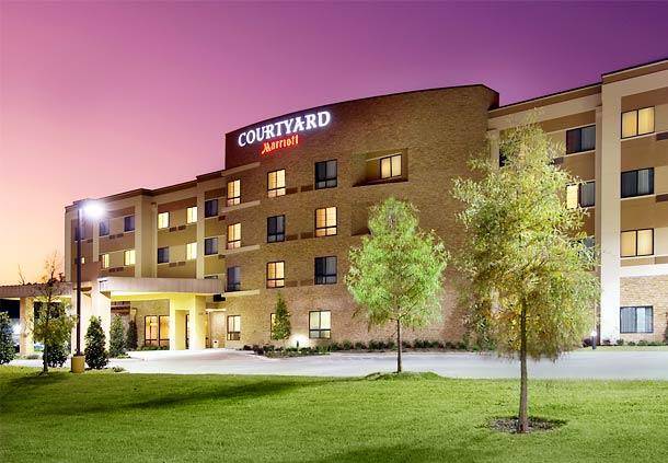 Courtyard by marriott wichita falls