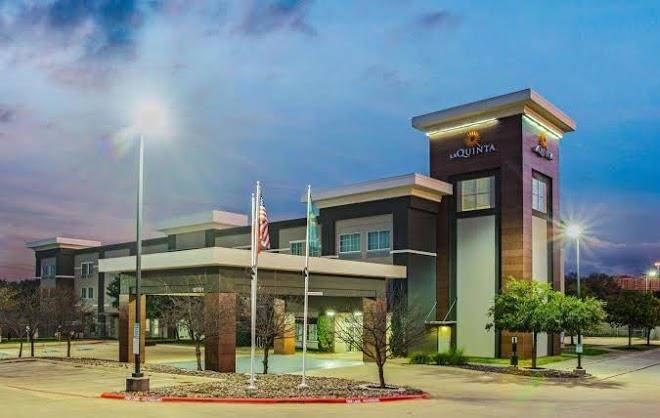 La quinta inn & suites by wyndham austin nw lakeline mall