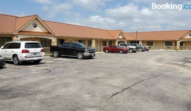 Eagle ford inn