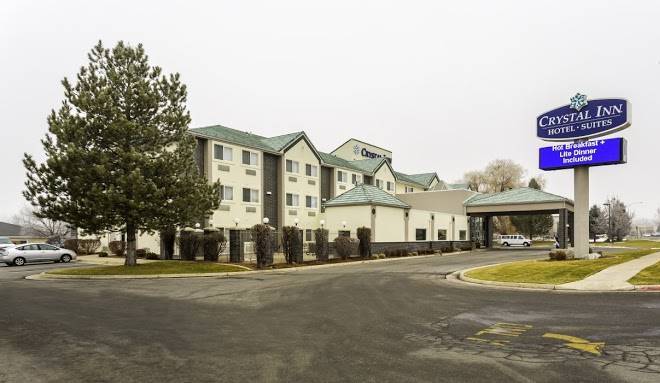 Crystal inn hotel & suites logan
