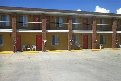 Color country motel