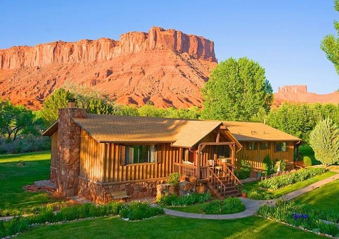 Castle valley inn bed and breakfast