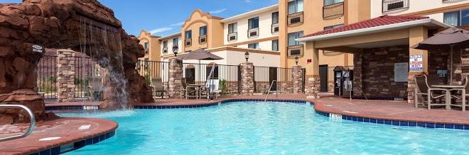 Holiday Inn Express & Suites Moab Image