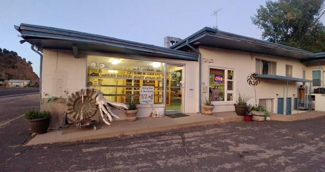 Golden hills motel