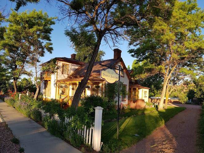 Purple sage inn