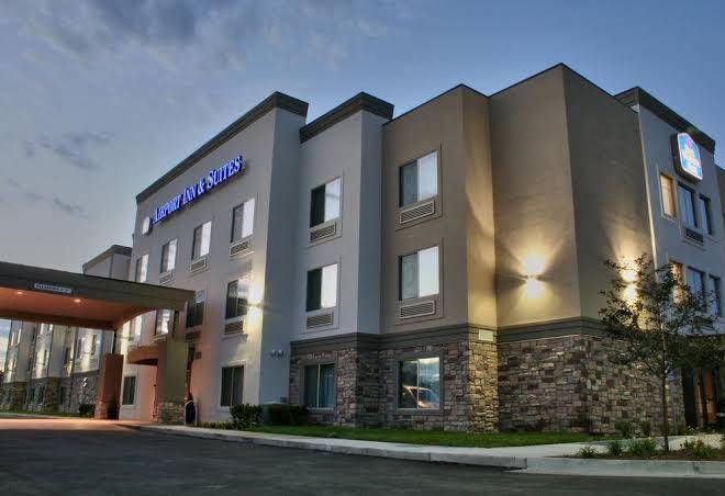 Best western plus airport inn & suites