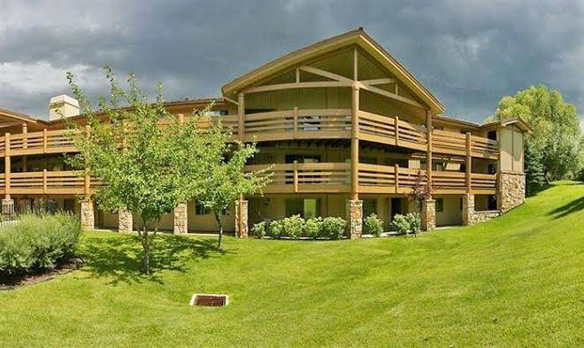 All Seasons Condominiums Image