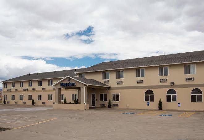 Days inn by wyndham hurricane zion national park area