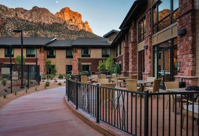 Hampton inn & suites springdale zion national park