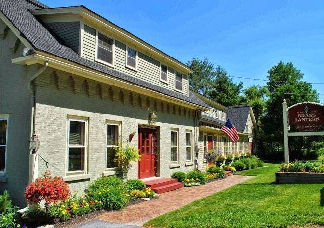 Brass lantern inn