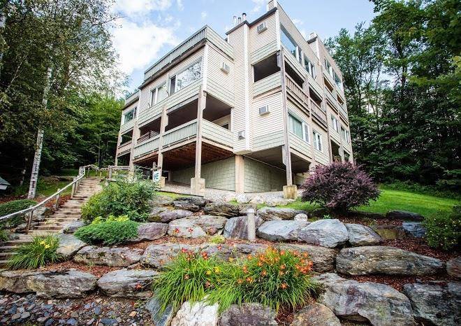 Mountainside resort at stowe