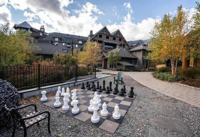 The lodge at spruce peak