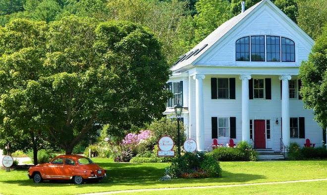 Four columns inn & restaurant