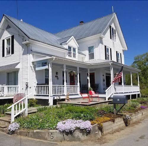 Harvest barn inn