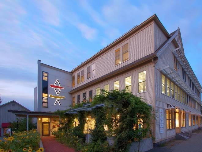 Holiday inn express & suites white river junction